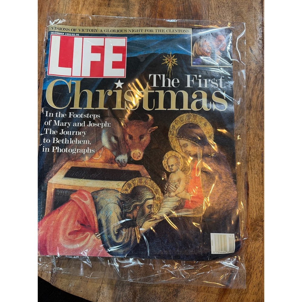 Vintage LIFE Magazine December 1992 The First Christmas Marlboro Lights Ad